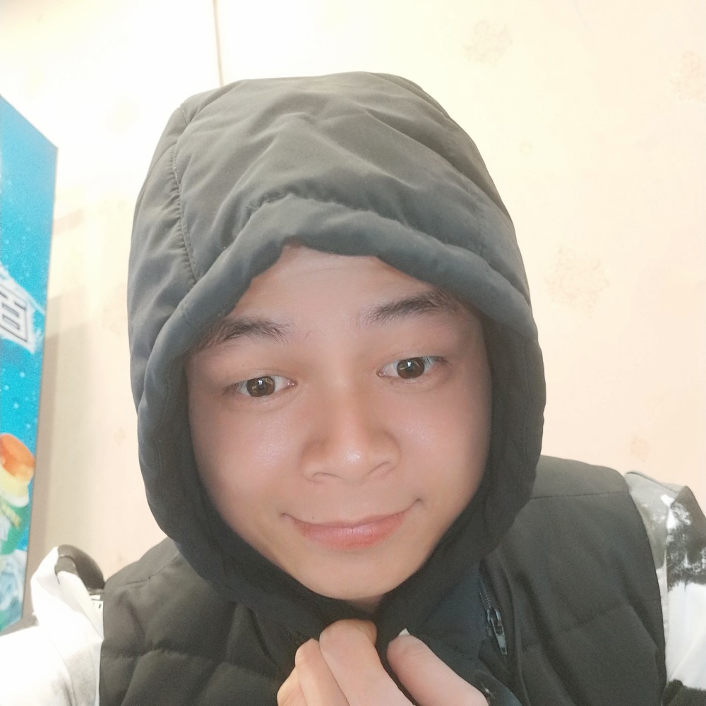 包容泪了酒窝的照片