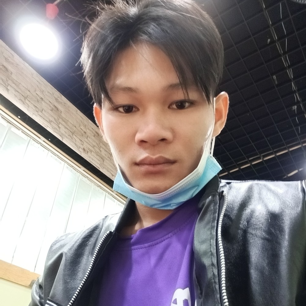 dj陆的照片