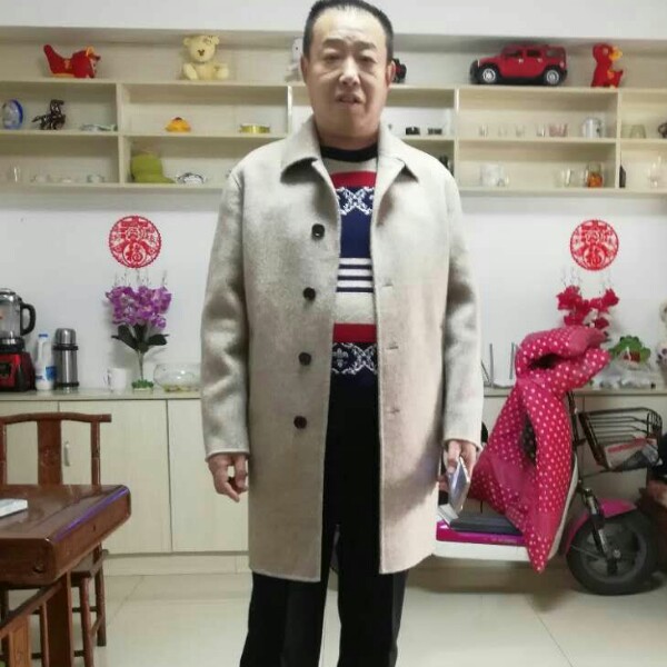 矮小鸭子的照片