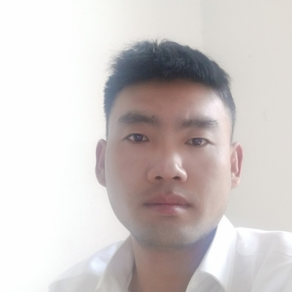 丰富回首羽裳的照片