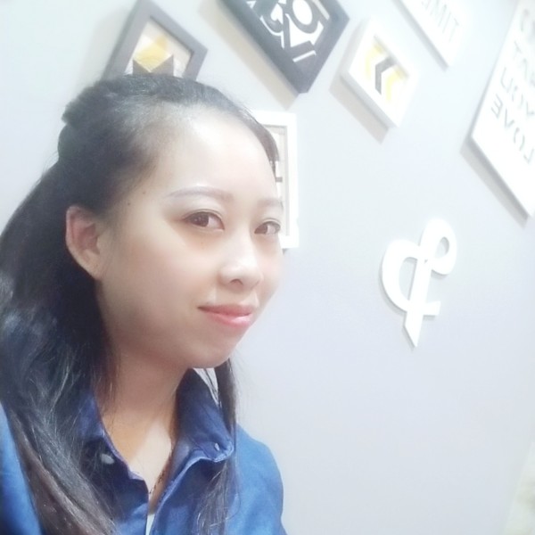 安静的米虫的照片