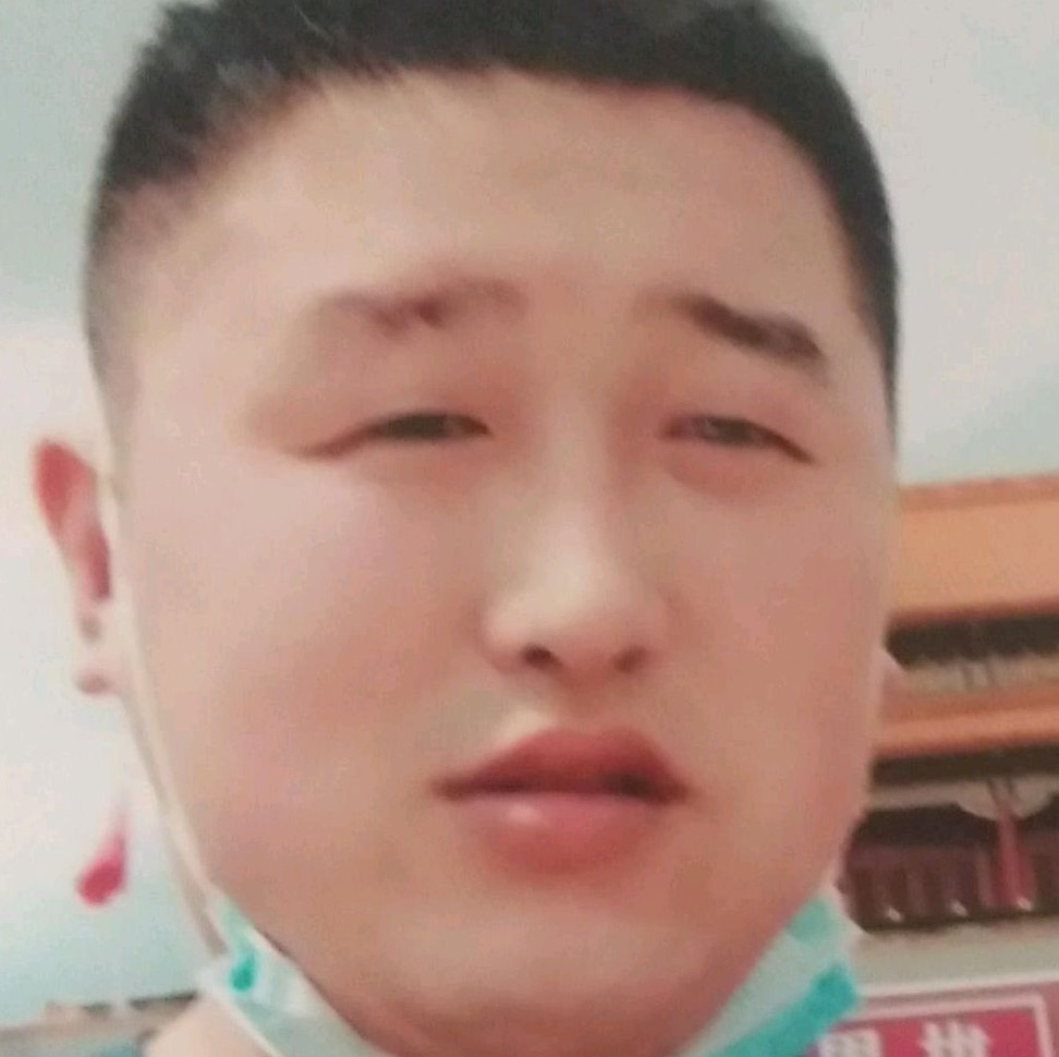 怕孤独爱恋热狗的照片