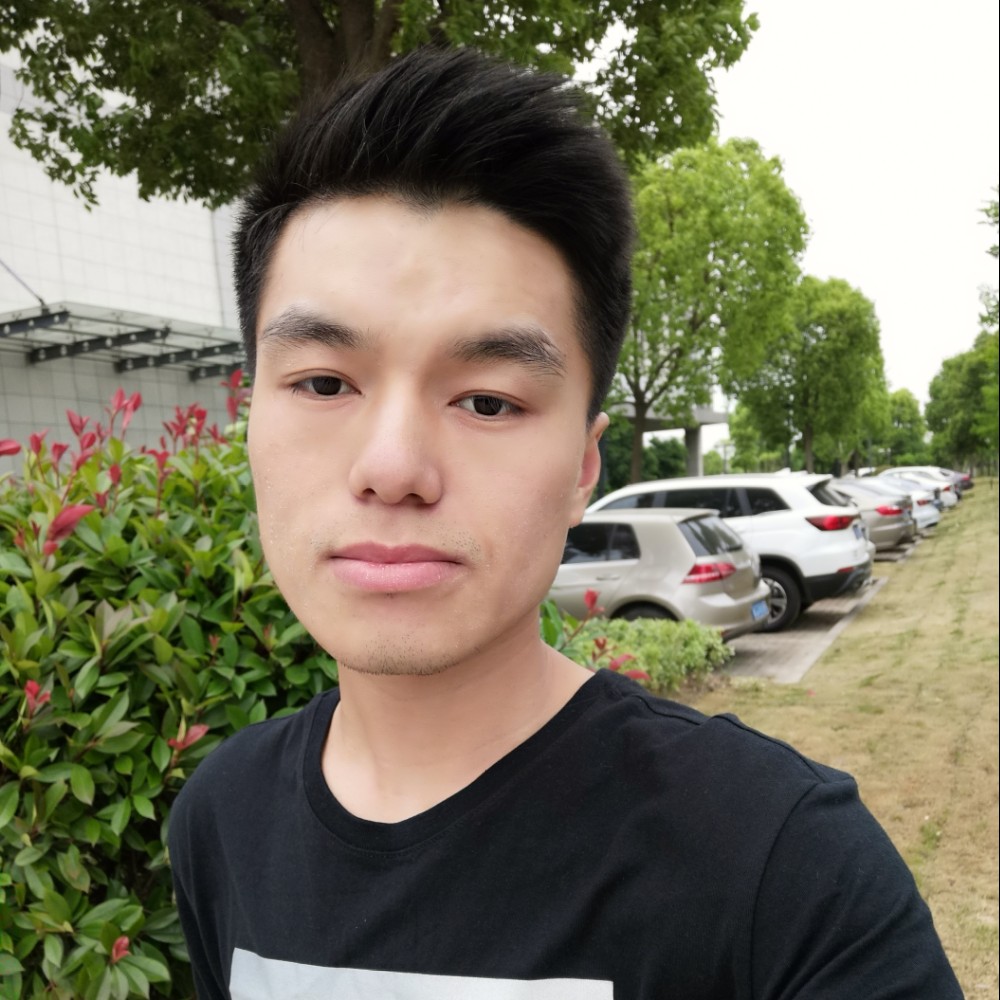 R Y E的照片