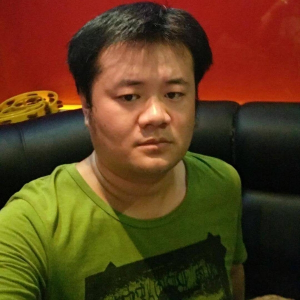 可靠凝眸爱情的照片