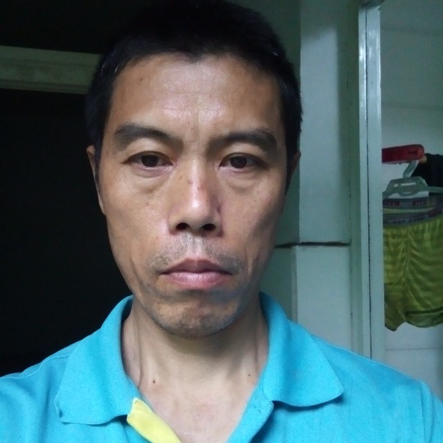 老迟到万宝路的照片