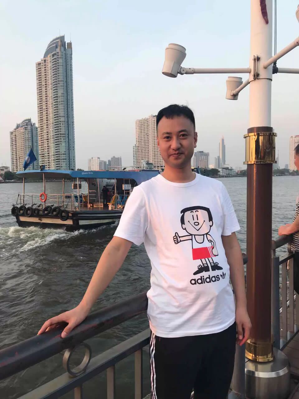 我是吓大的的照片