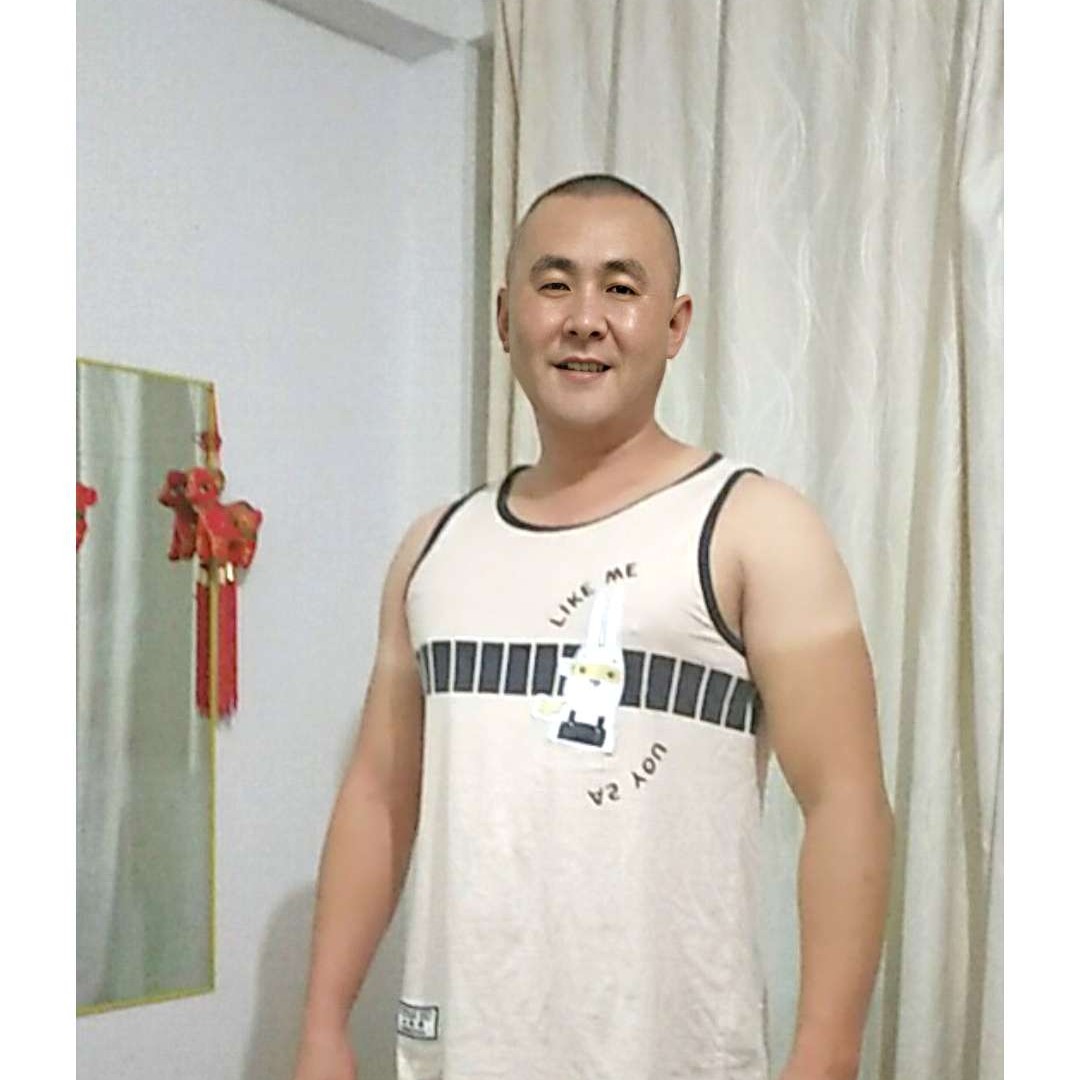 默帝的照片