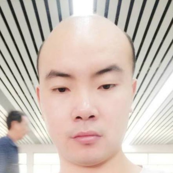 化羽彩色的照片