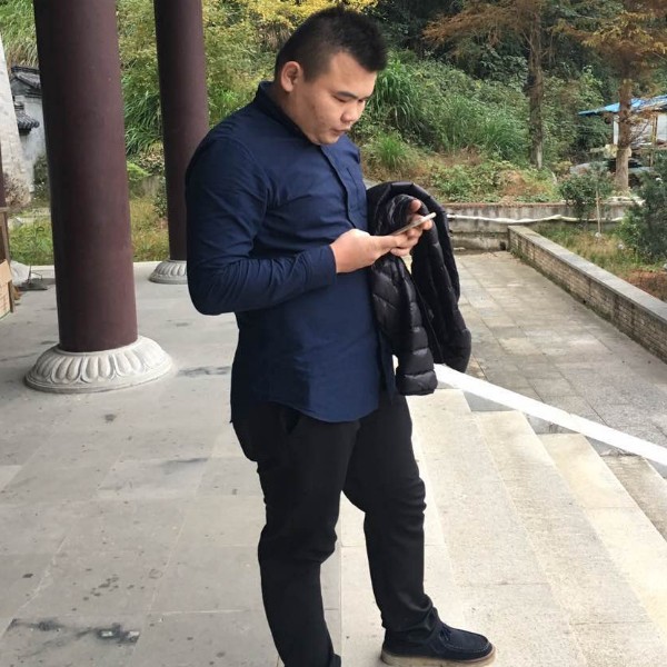红尘等于欢喜的照片