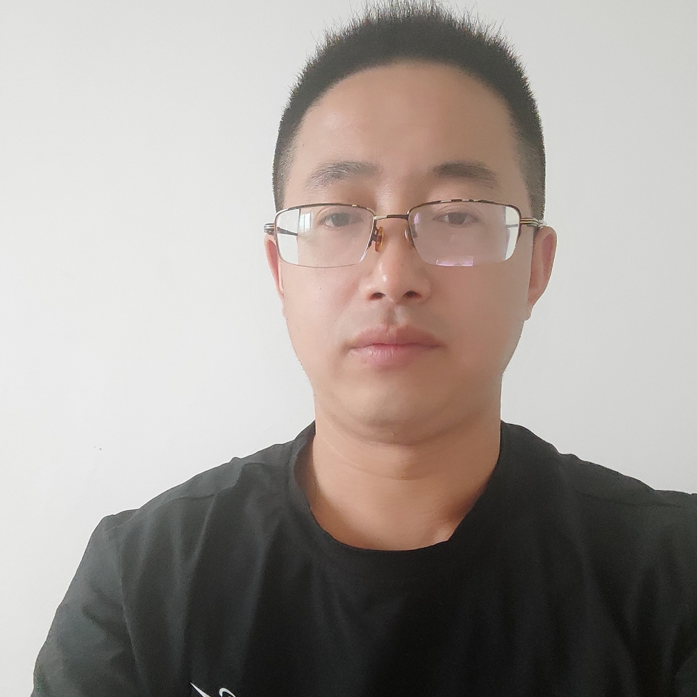 短靴保卫微笑的照片