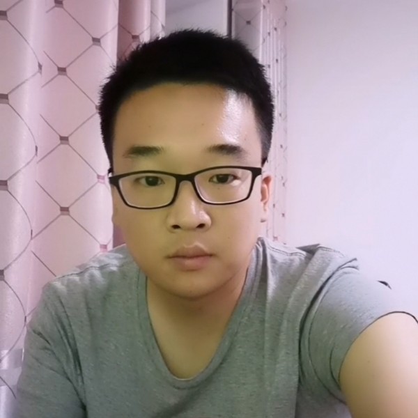 单纯笑芹菜的照片