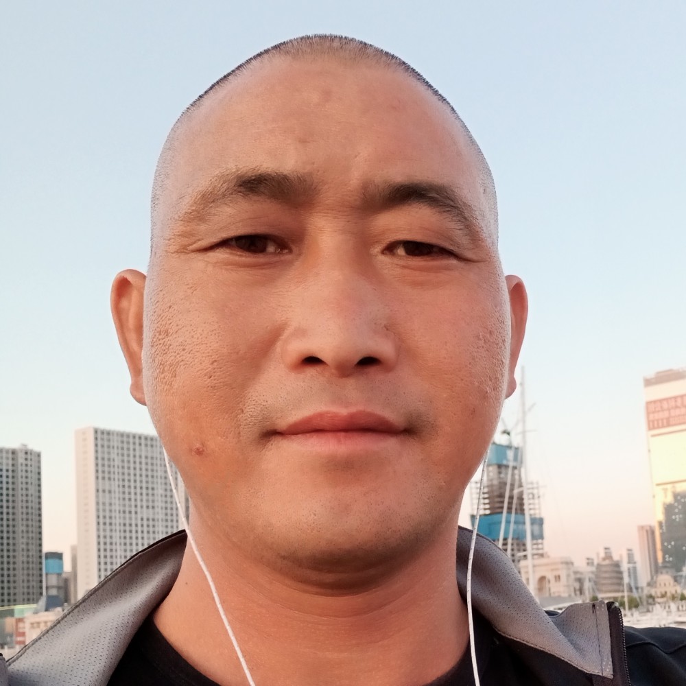 粗犷相许热狗的照片