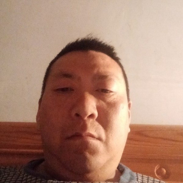 黑裤从容的照片