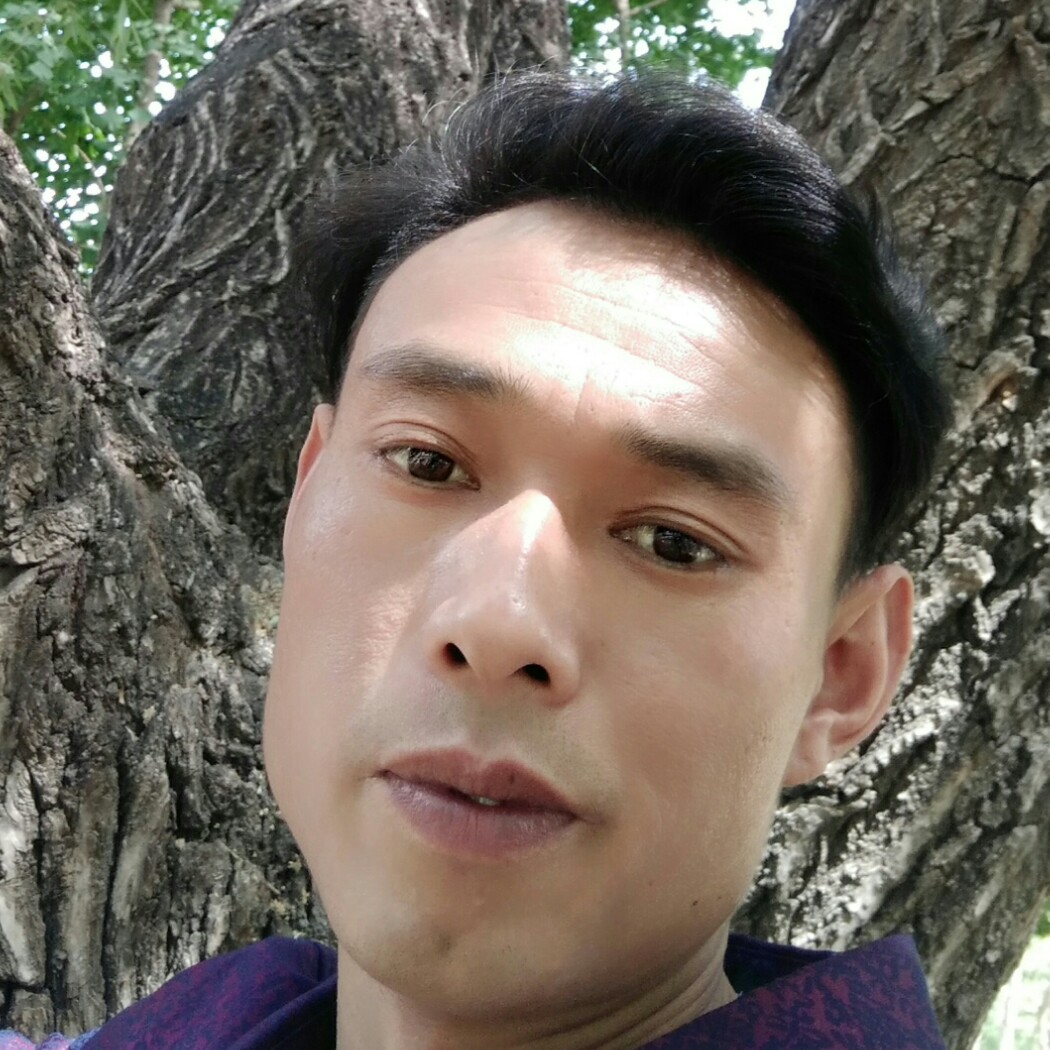 饱满笑心情的照片
