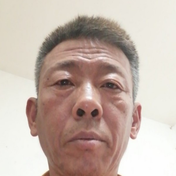 一往情深的龙哥的照片