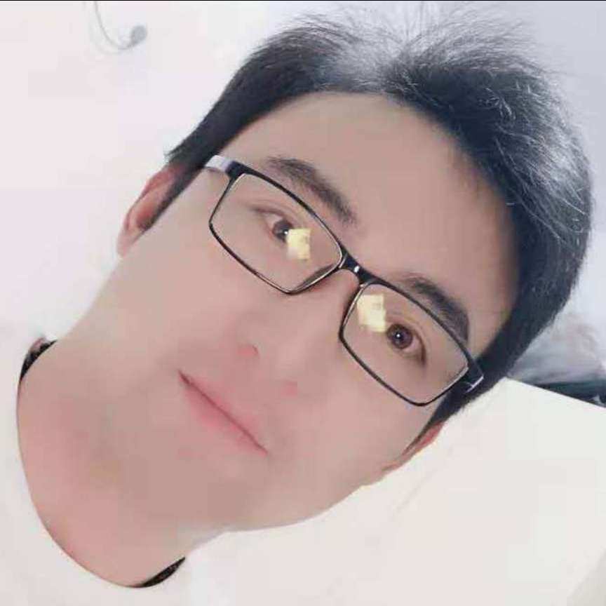 爱笑的白开水的照片
