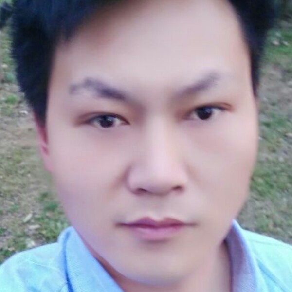 秋月多情的照片