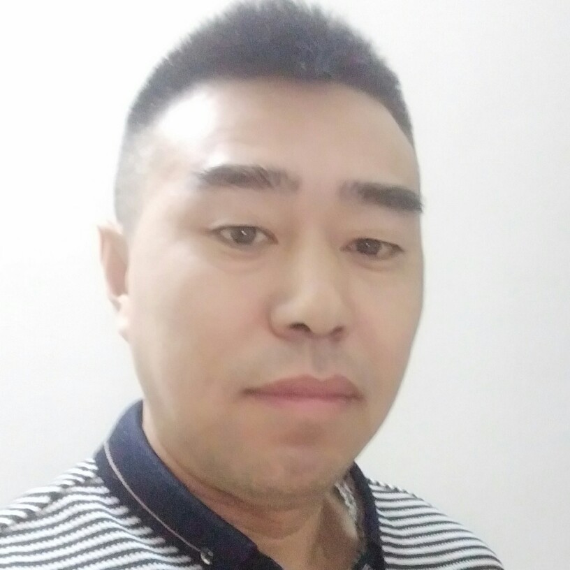 彩色抽屉的照片