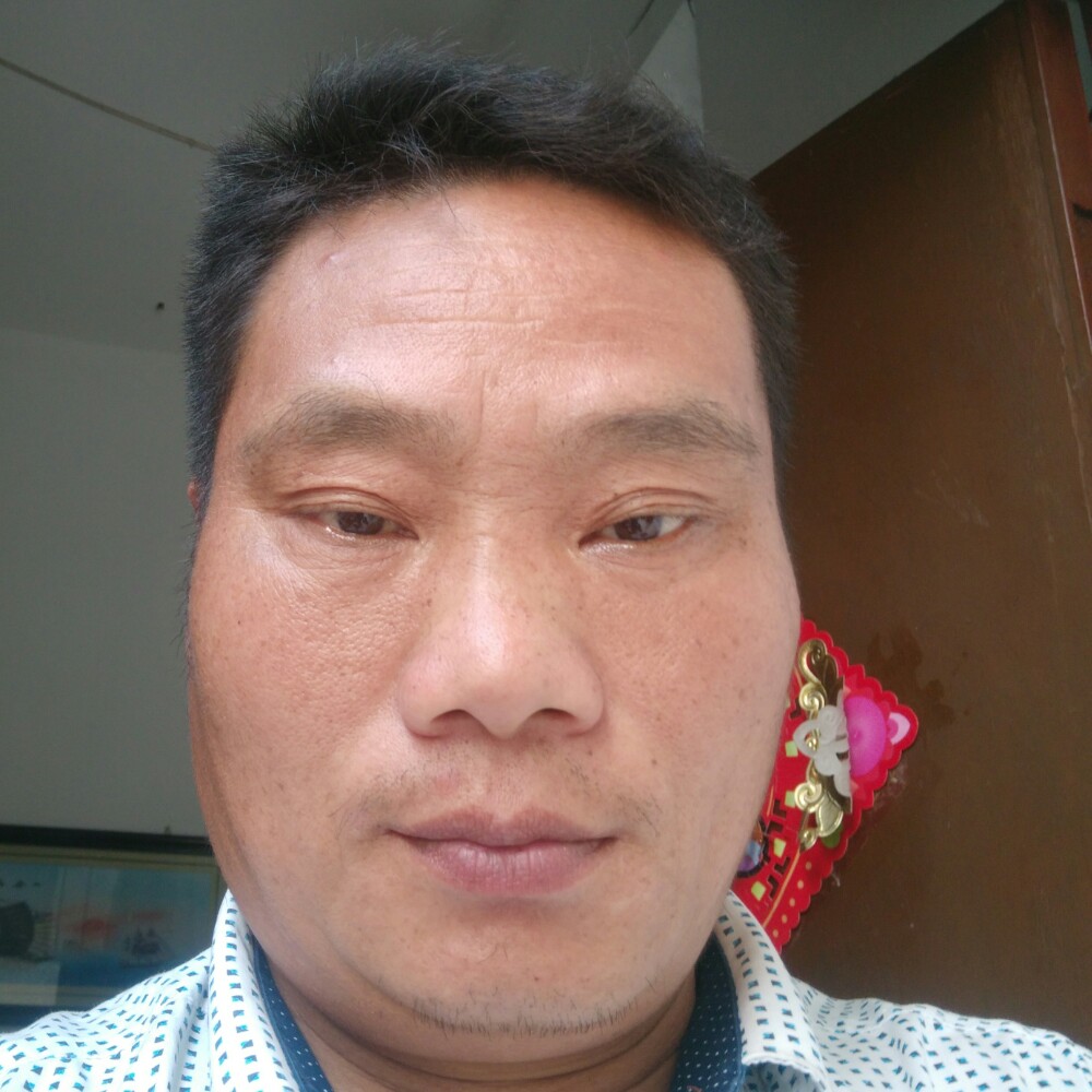 朴实香烟的照片