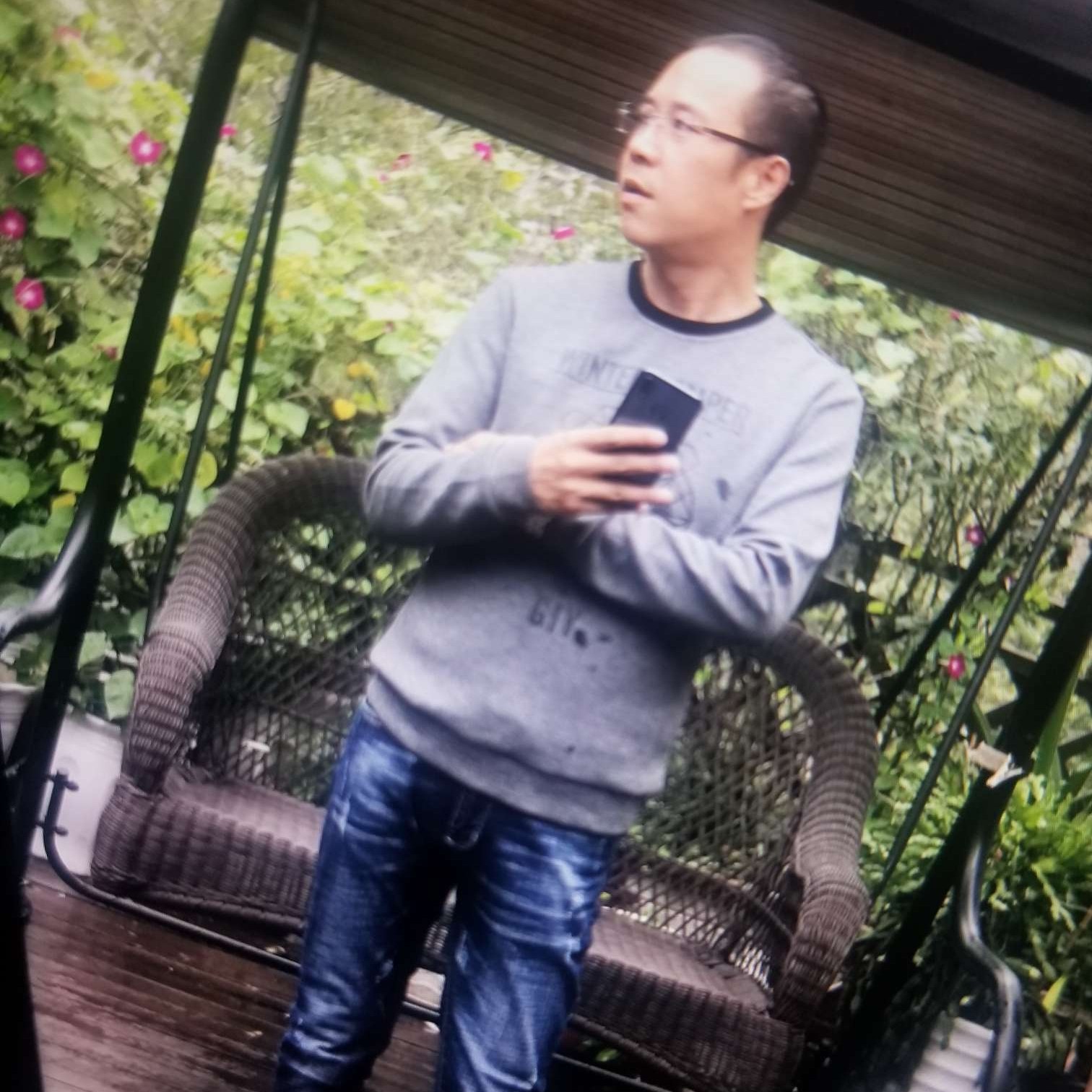 红尘踢淡然的照片