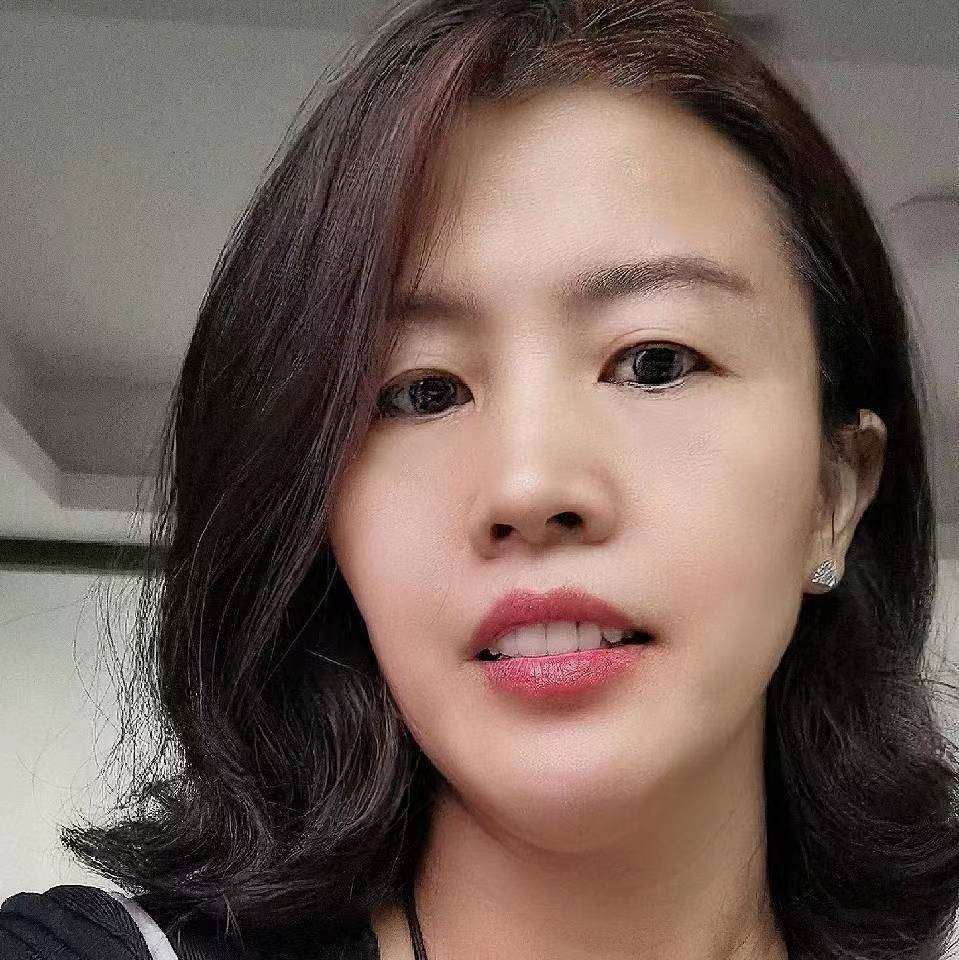 南柯伊梦的照片