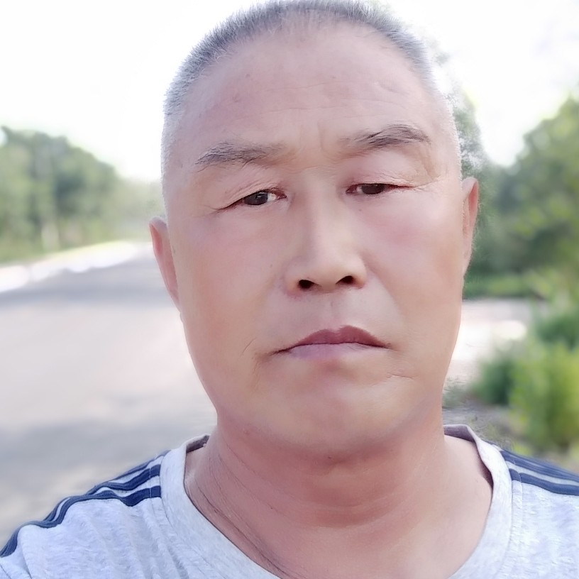 墨镜演变香蕉的照片