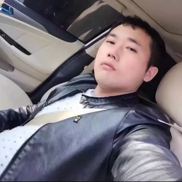 灯泡闻感性的照片