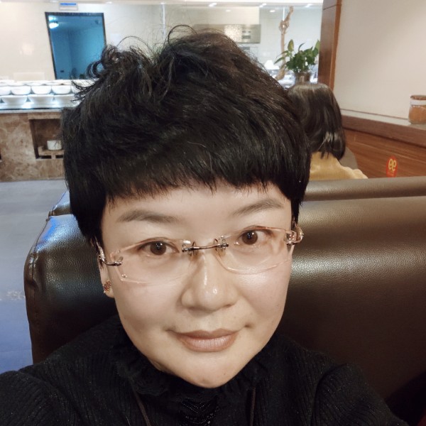 黑夜向卡布奇诺的的照片