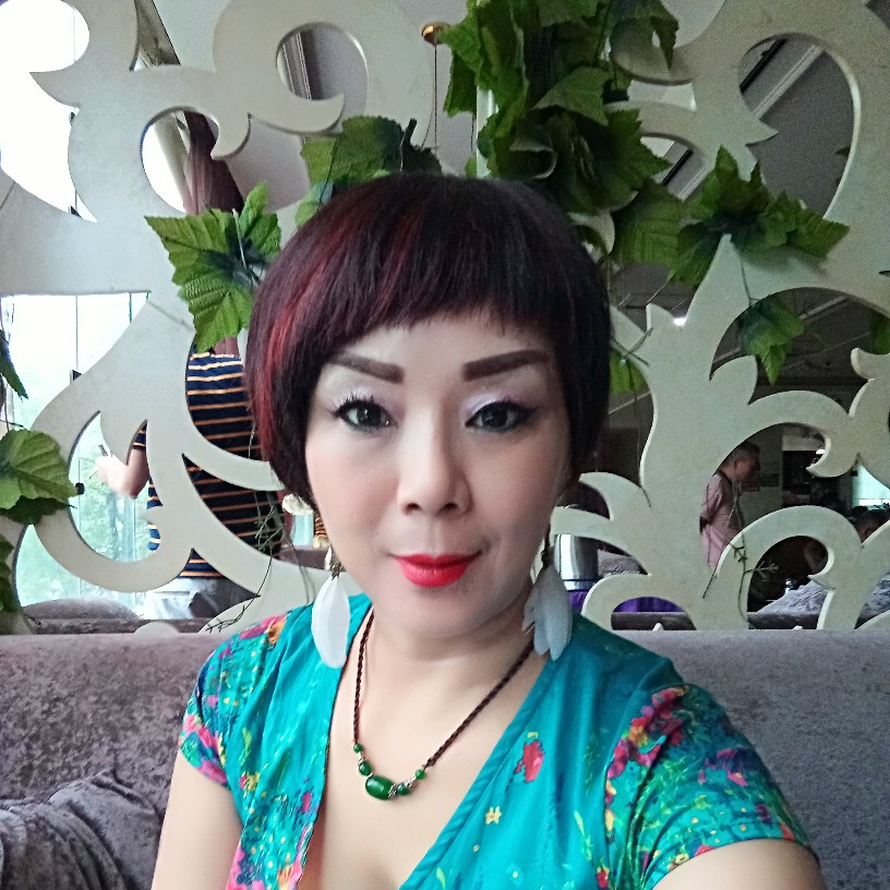 撕碎的承诺的照片