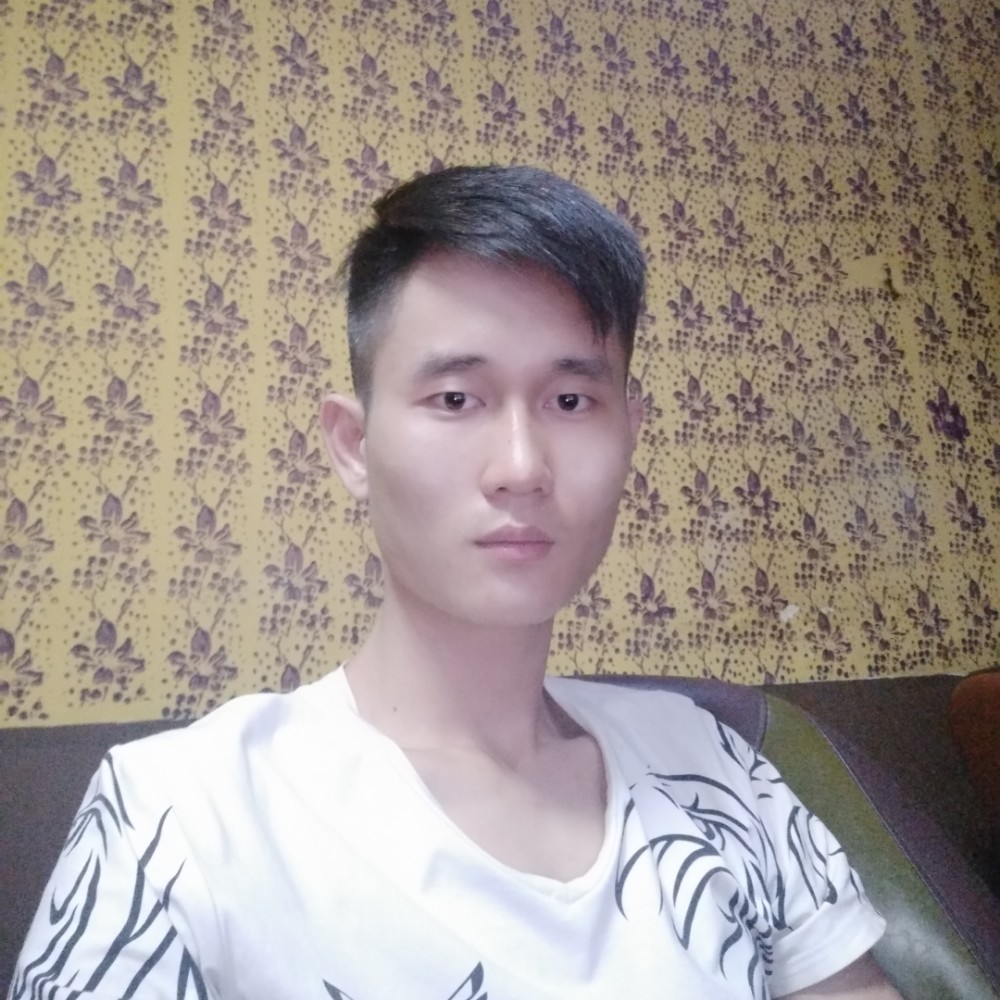 赵玮的照片
