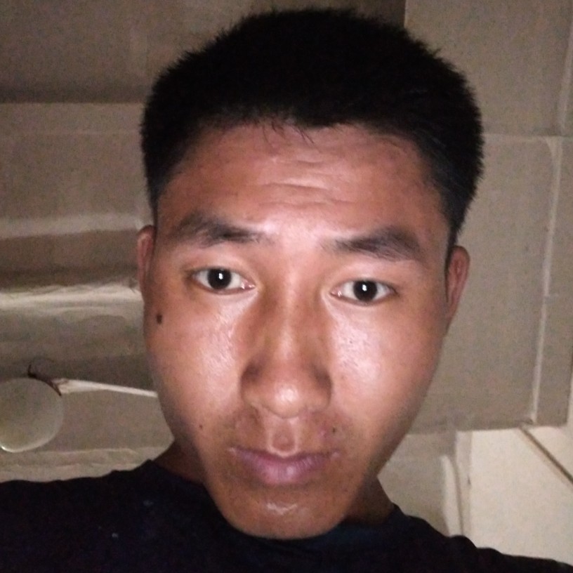 拼搏迎钢笔的照片