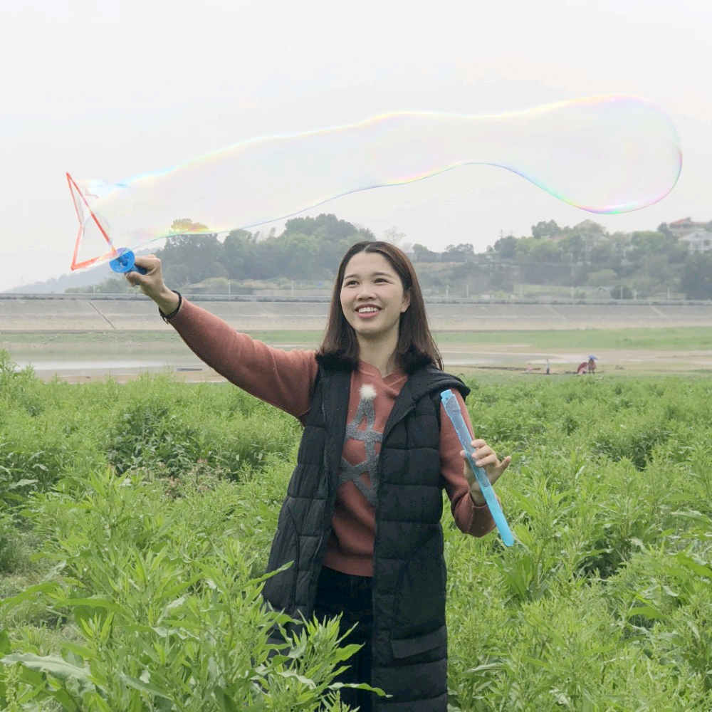挖煤的小白的照片