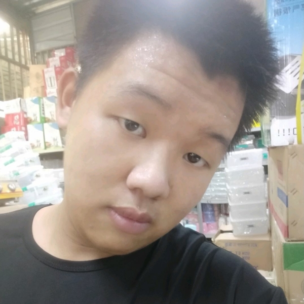 友好請草莓的照片