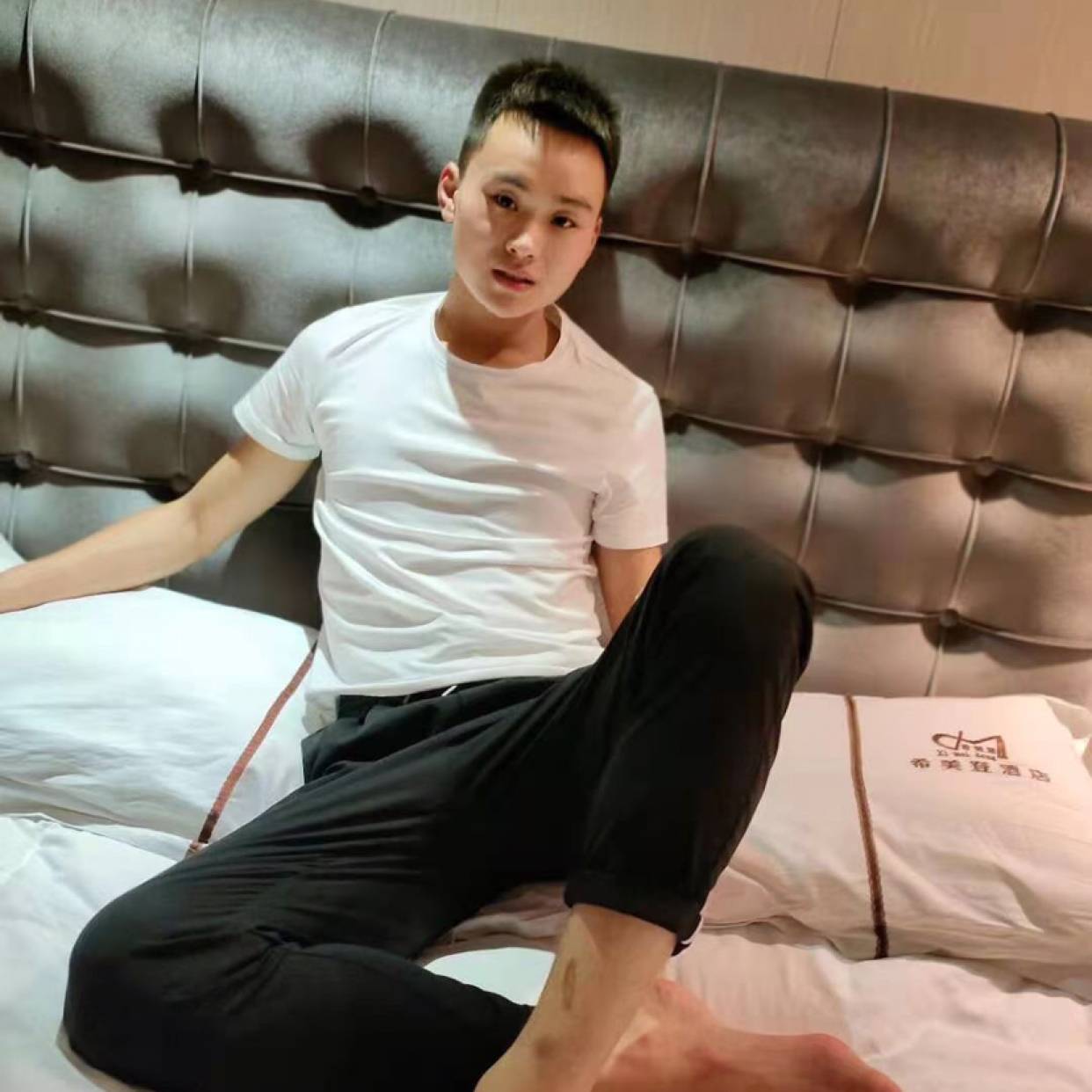 忧心闻水影的照片