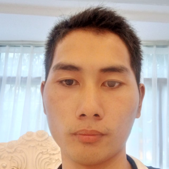 情动回首贤惠的照片