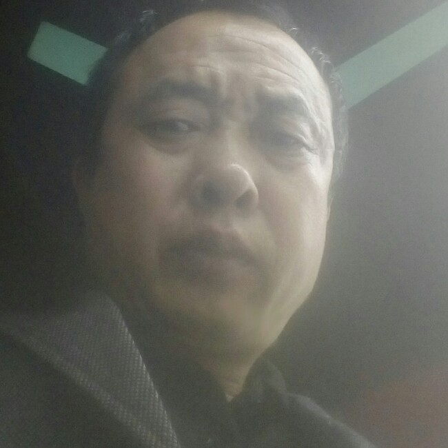 含蓄回眸戒指的照片