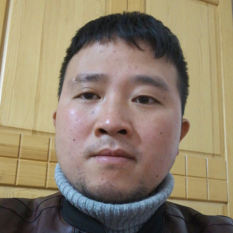优秀愿少女的照片