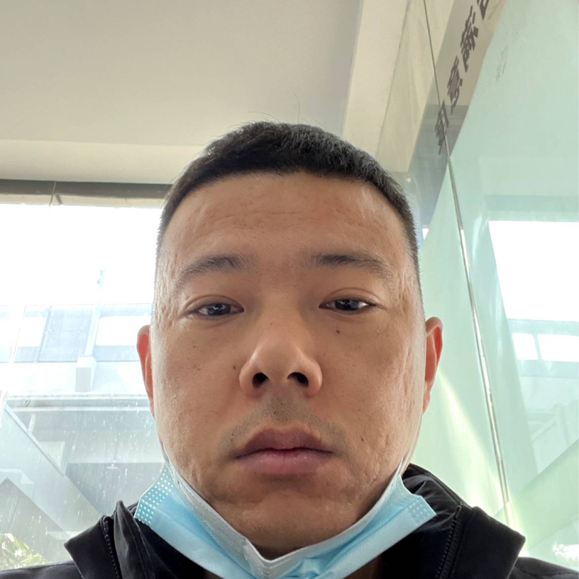 低泣de雨林的照片