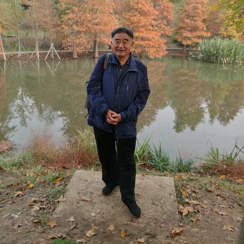 好一个老顽童的照片