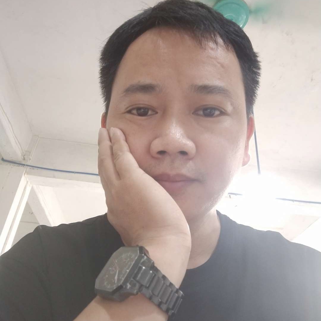 还单身深拥蜗牛的照片