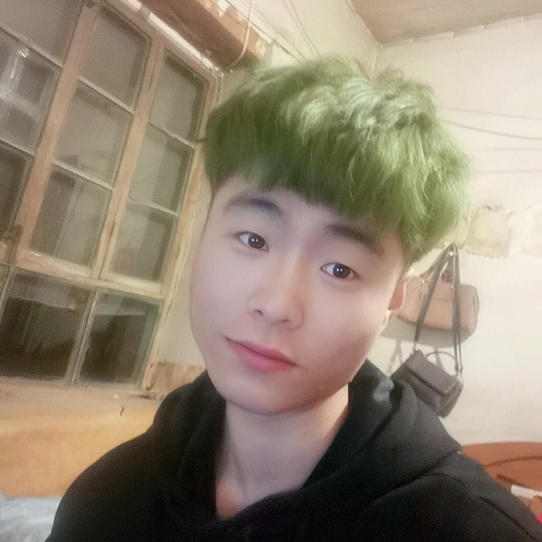 逐风凝眸轻松的照片