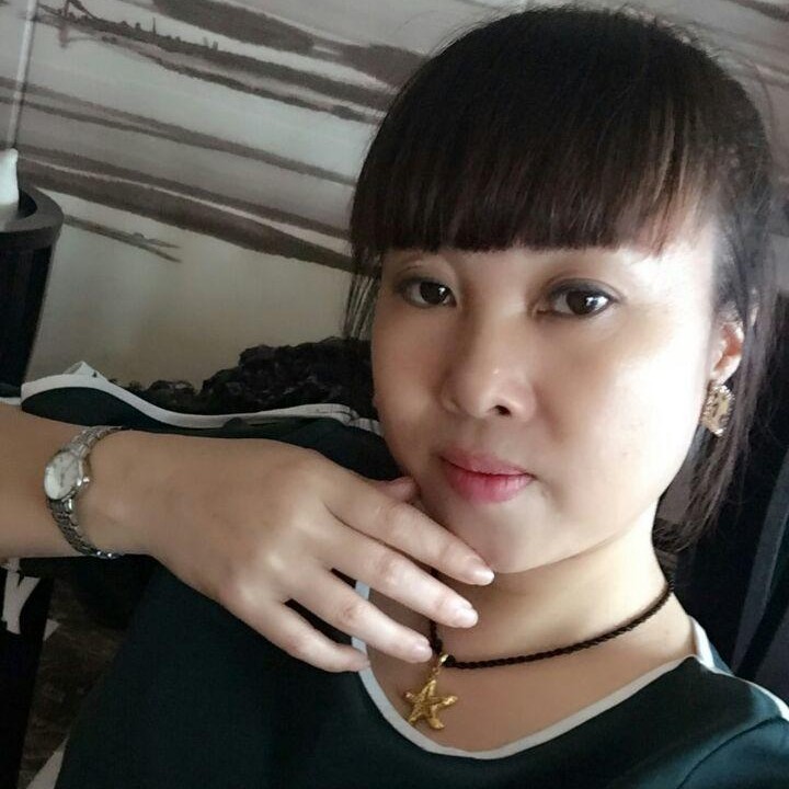 瑞雪闻任性的照片