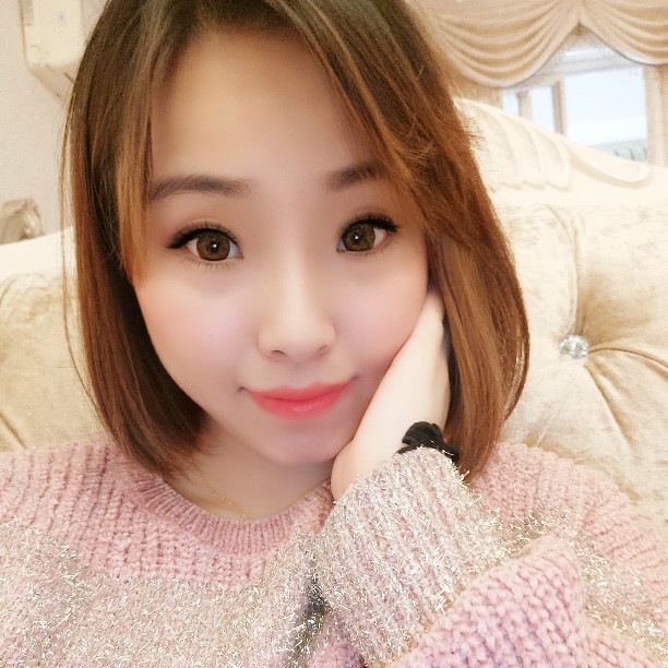 一个小小滴人儿的照片