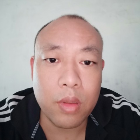 乐三的照片