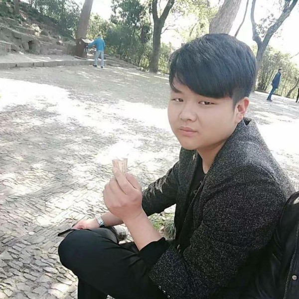 默默等候你的照片