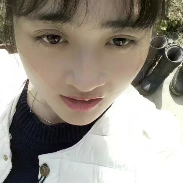 浅唱手套的照片
