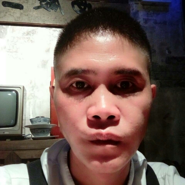 杨乐培的照片