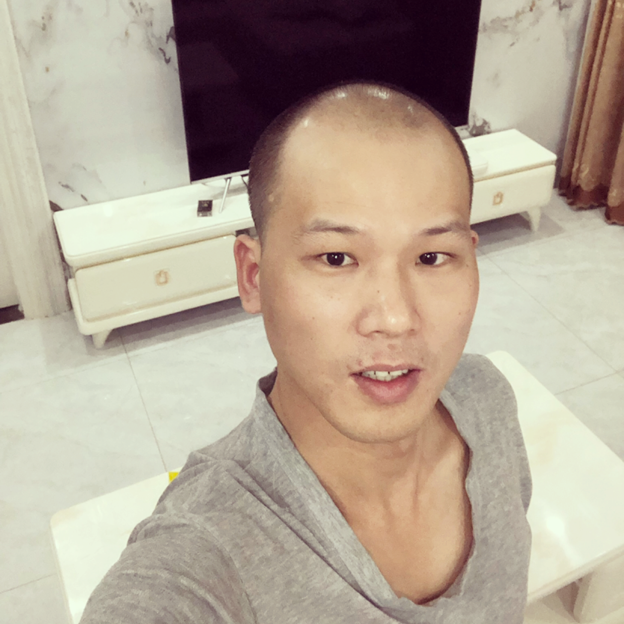 yh龙hy的照片