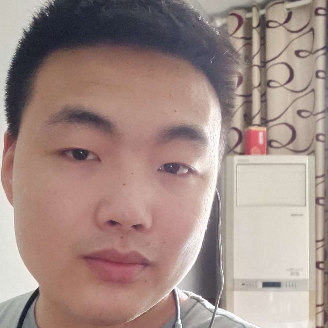 忧伤挽手秋月的照片