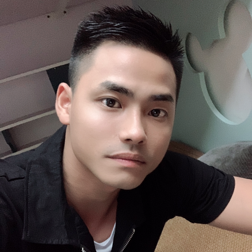 白昼挽手仁爱的照片